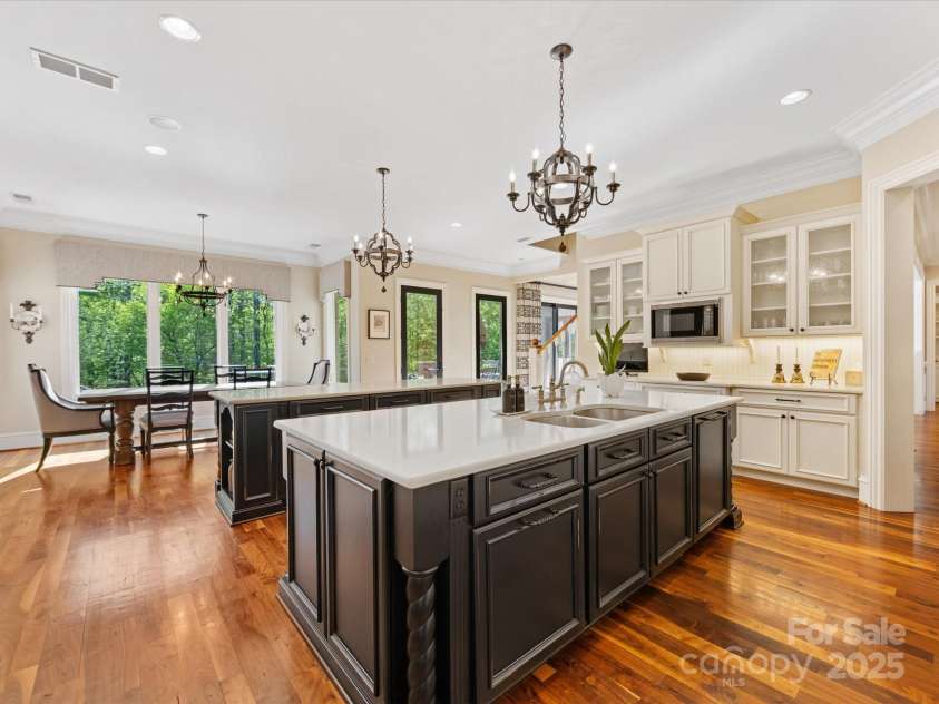 1012 Shippon Lane, Waxhaw, NC 28173.  MLS# CAR4244187, YatesRealty ID 7442. Views of the tranquil backyard