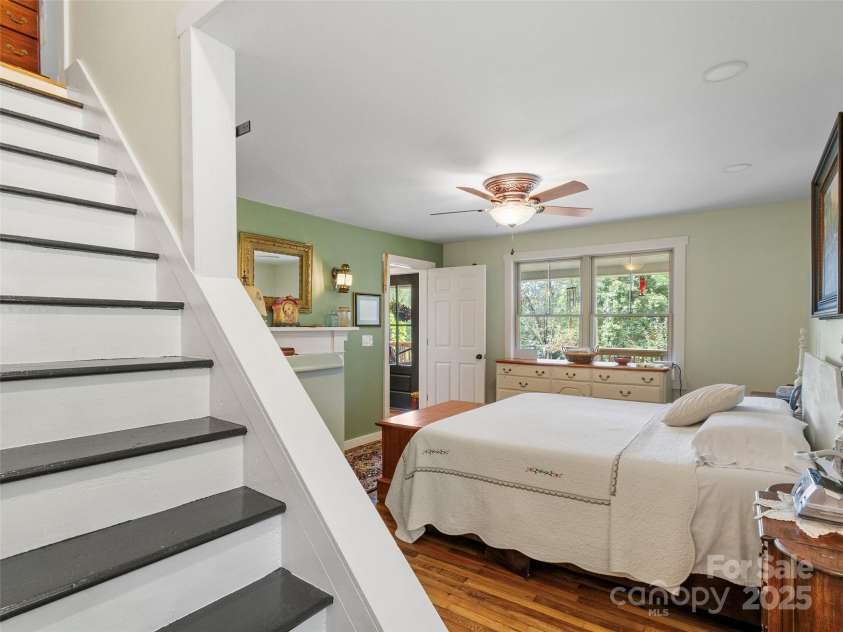 407 Terrell Drive, Bakersville, NC 28705.  MLS# CAR4304322, YatesRealty ID 7442. 