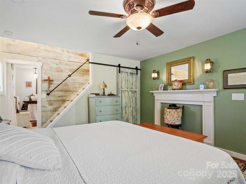 407 Terrell Drive, Bakersville, NC 28705.  MLS# CAR4304322, YatesRealty ID 7442. 