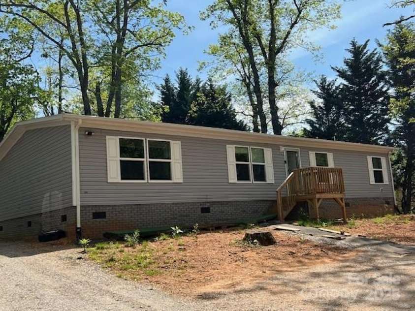 3903 Dysartsville Road, Morganton, NC 28655.  MLS# CAR4249165, YatesRealty ID 7443. 