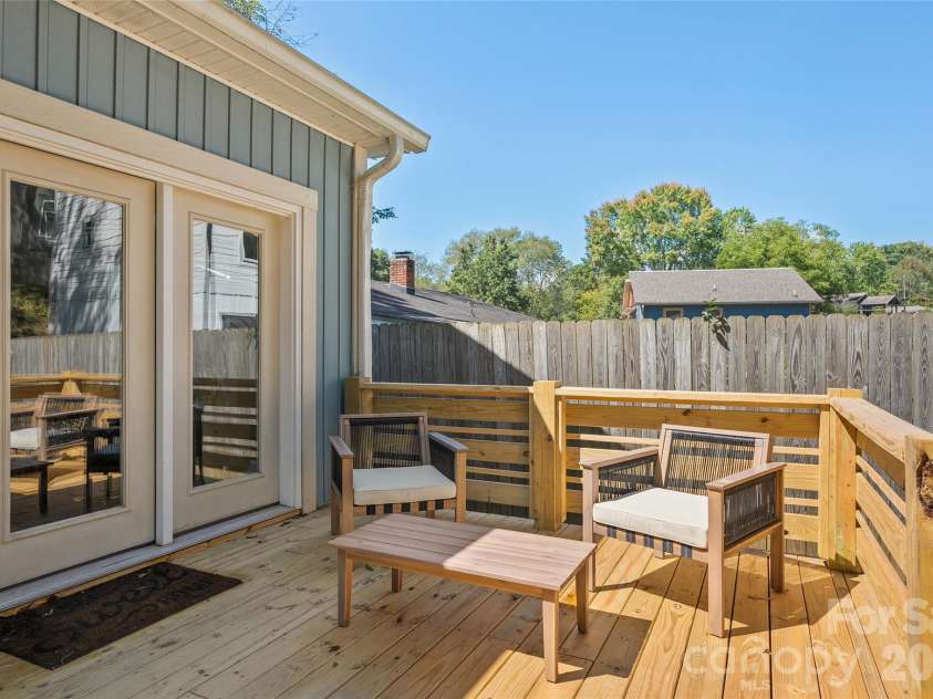 123 Arline Henry Way, Asheville, NC 28806.  MLS# CAR4232266, YatesRealty ID 7446. New Back Deck
