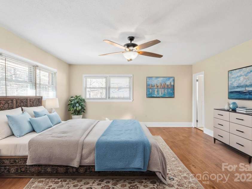 220 Augusta Drive, Statesville, NC 28625.  MLS# CAR4274389, YatesRealty ID 7446. 