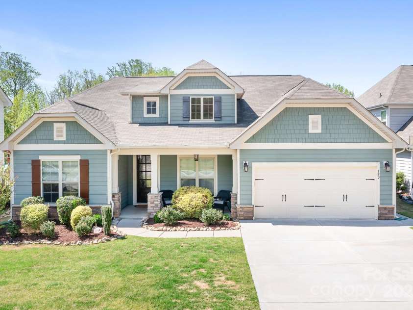 152 Broadleaf Drive, Denver, NC 28037.  MLS# CAR4233041, YatesRealty ID 7447. 