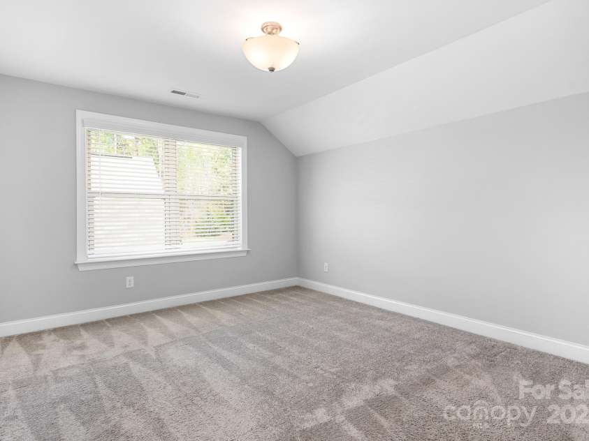 152 Broadleaf Drive, Denver, NC 28037.  MLS# CAR4233041, YatesRealty ID 7447. 