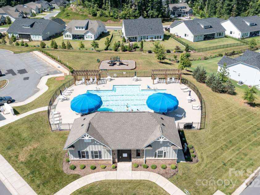 152 Broadleaf Drive, Denver, NC 28037.  MLS# CAR4233041, YatesRealty ID 7447. 