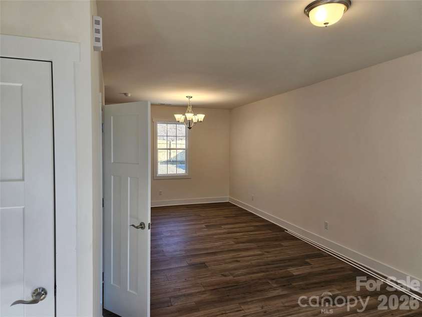 109 Crew Lane, Black Mountain, NC 28711.  MLS# CAR4328209, YatesRealty ID 7448. 