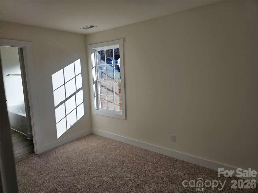 109 Crew Lane, Black Mountain, NC 28711.  MLS# CAR4328209, YatesRealty ID 7448. Primary Bedroom