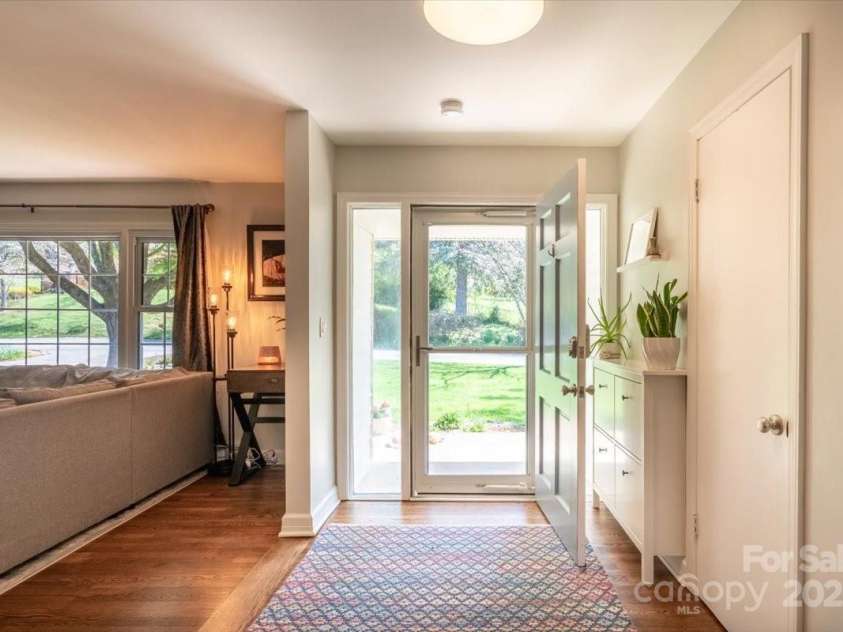 37 Far Hills Terrace, Brevard, NC 28712.  MLS# CAR4231717, YatesRealty ID 7449. 