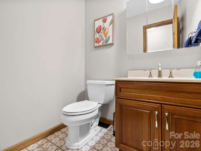 581 Hubbard Hollow Road, Rosman, NC 28772.  MLS# CAR4341055, YatesRealty ID 7449. Conveniently Placed 1/2 Bathroom