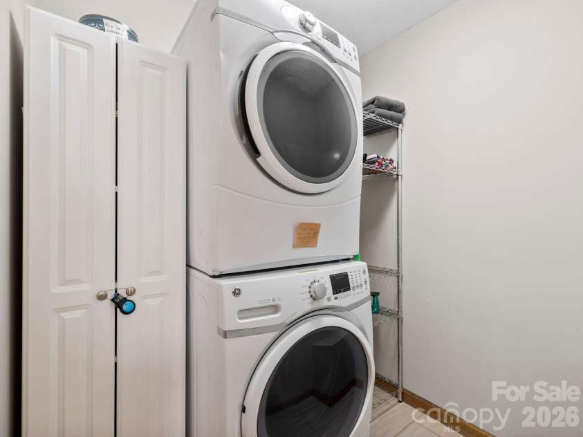 581 Hubbard Hollow Road, Rosman, NC 28772.  MLS# CAR4341055, YatesRealty ID 7449. Main Level Laundry