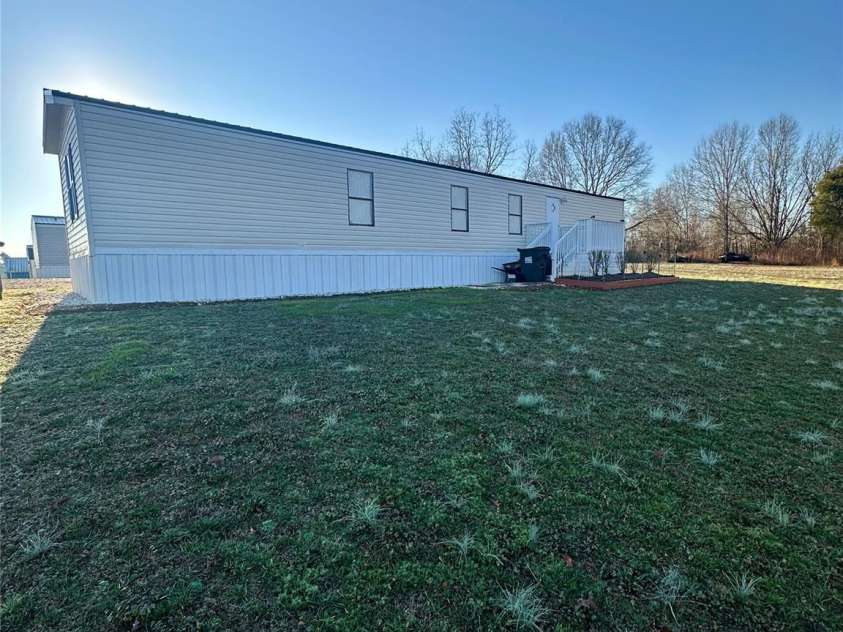 1557 Autumn Lane, Lincolnton, NC 28092.  MLS# CAR4333783, YatesRealty ID 745. MH#2