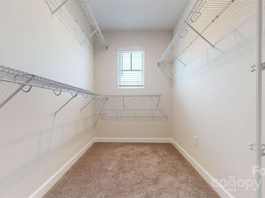 527 Palmarosa Street, Fort Mill, SC 29715.  MLS# CAR4320377, YatesRealty ID 745. 