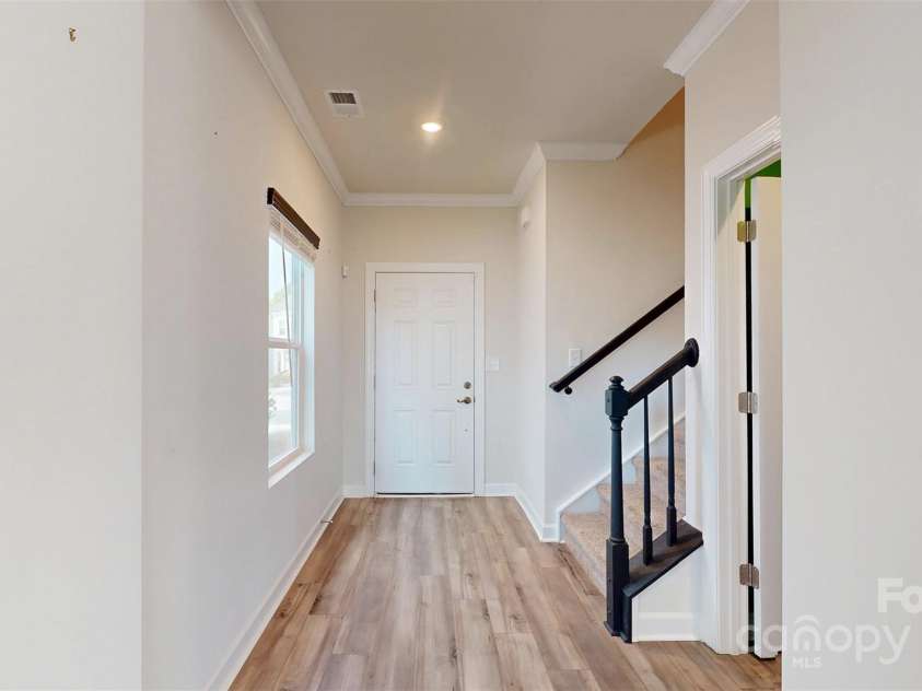 527 Palmarosa Street, Fort Mill, SC 29715.  MLS# CAR4320377, YatesRealty ID 745. Foyer area