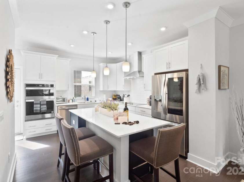 12119 Brooklyn Avenue, Charlotte, NC 28204.  MLS# CAR4300115, YatesRealty ID 7450. 