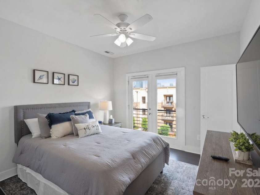 12119 Brooklyn Avenue, Charlotte, NC 28204.  MLS# CAR4300115, YatesRealty ID 7450. Bedroom