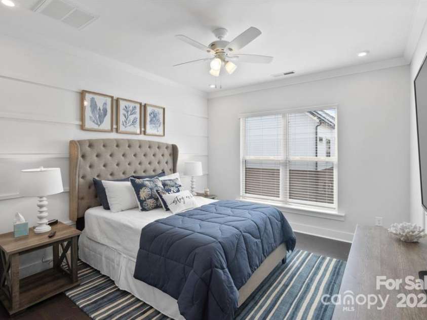 12119 Brooklyn Avenue, Charlotte, NC 28204.  MLS# CAR4300115, YatesRealty ID 7450. Master Bedroom
