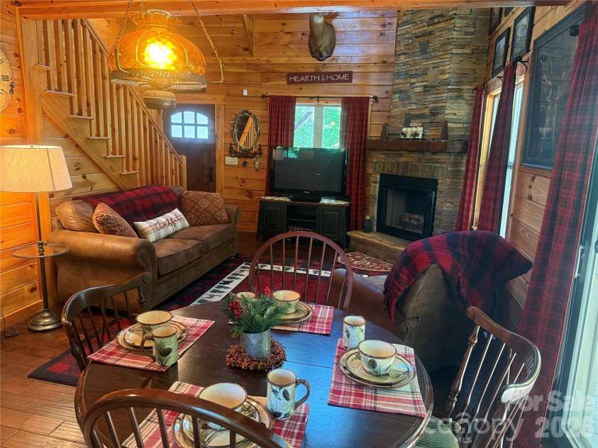 476 Double Eagle Drive, Nebo, NC 28761.  MLS# CAR4360435, YatesRealty ID 7450. 