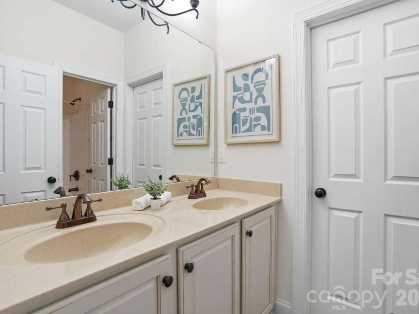 1909 Abbotts Creek Road, Waxhaw, NC 28173.  MLS# CAR4355511, YatesRealty ID 7451. 