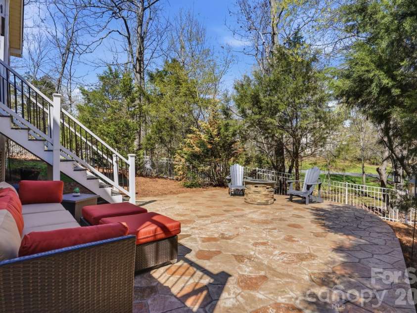1909 Abbotts Creek Road, Waxhaw, NC 28173.  MLS# CAR4355511, YatesRealty ID 7451. 