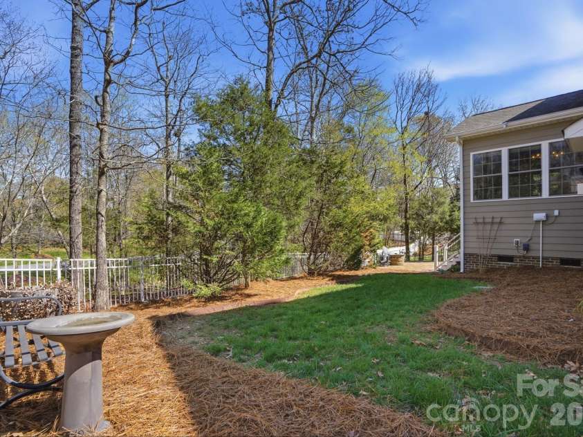 1909 Abbotts Creek Road, Waxhaw, NC 28173.  MLS# CAR4355511, YatesRealty ID 7451. 