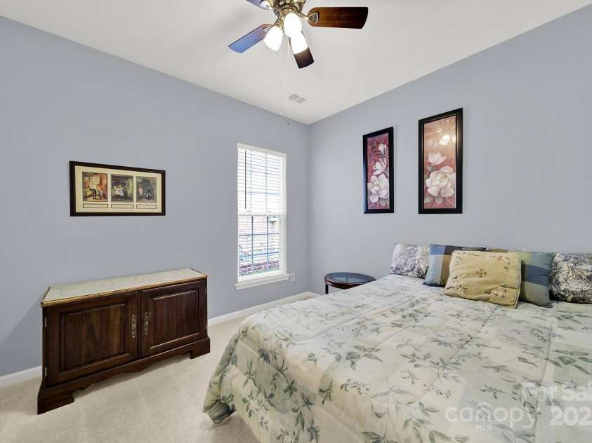16307 Raven Crest Drive, Fort Mill, SC 29707.  MLS# CAR4297378, YatesRealty ID 7452. 