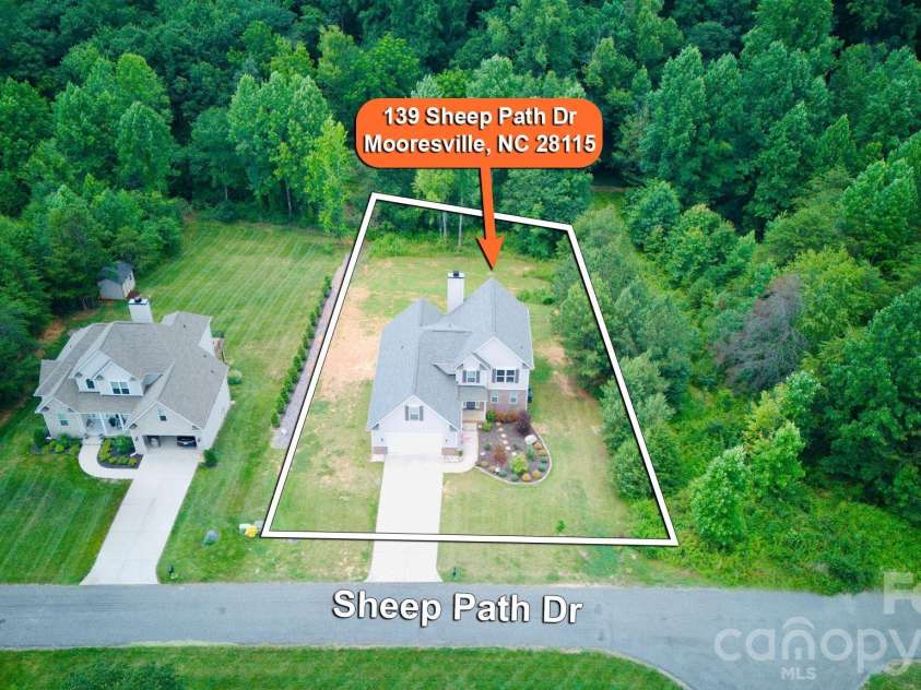 139 Sheep Path Drive, Mooresville, NC 28115.  MLS# CAR4334366, YatesRealty ID 7453. 