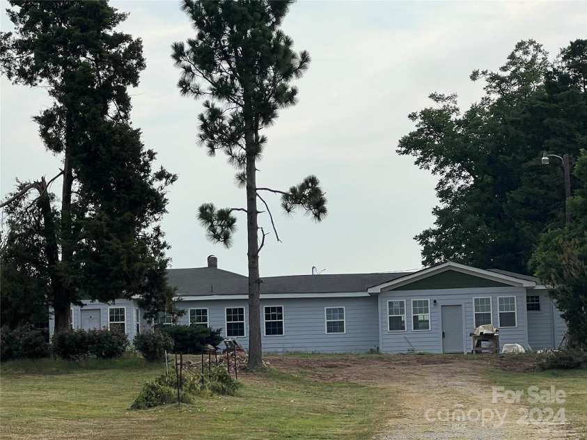 3923 Old Pageland Monroe Road, Monroe, NC 28112.  MLS# CAR4122460, YatesRealty ID 7454. 