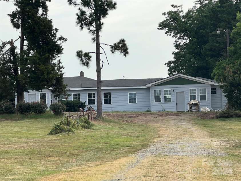3923 Old Pageland Monroe Road, Monroe, NC 28112.  MLS# CAR4122460, YatesRealty ID 7454. 