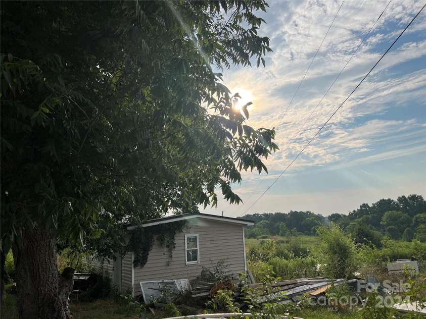 3923 Old Pageland Monroe Road, Monroe, NC 28112.  MLS# CAR4122460, YatesRealty ID 7454. 