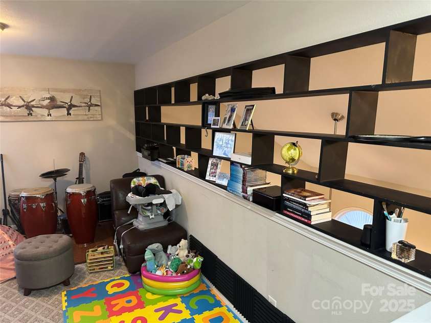 10202 Orchard Grass Court, Charlotte, NC 28278.  MLS# CAR4246172, YatesRealty ID 7457. 