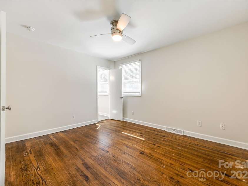 1849 Harris Road, Fort Mill, SC 29708.  MLS# CAR4241531, YatesRealty ID 7458. 