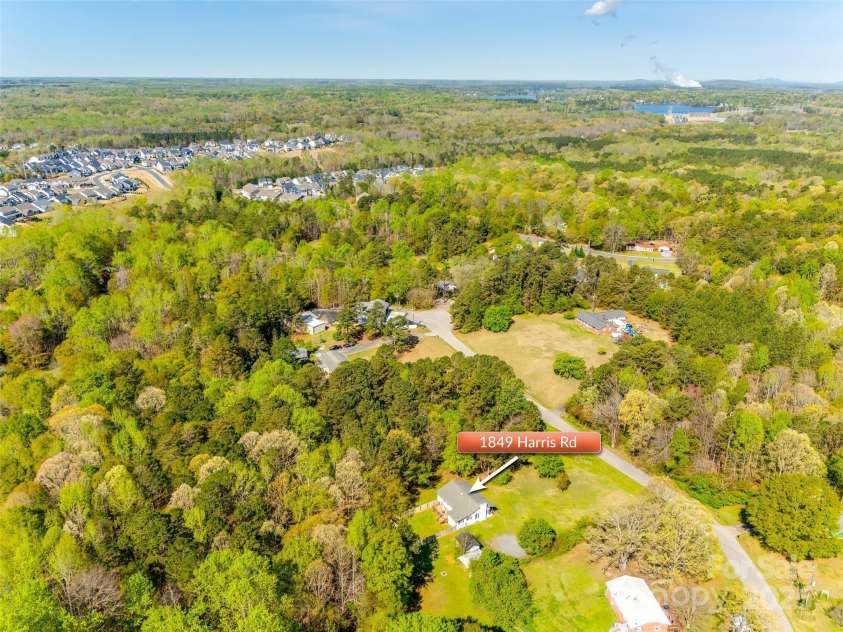 1849 Harris Road, Fort Mill, SC 29708.  MLS# CAR4241531, YatesRealty ID 7458. 