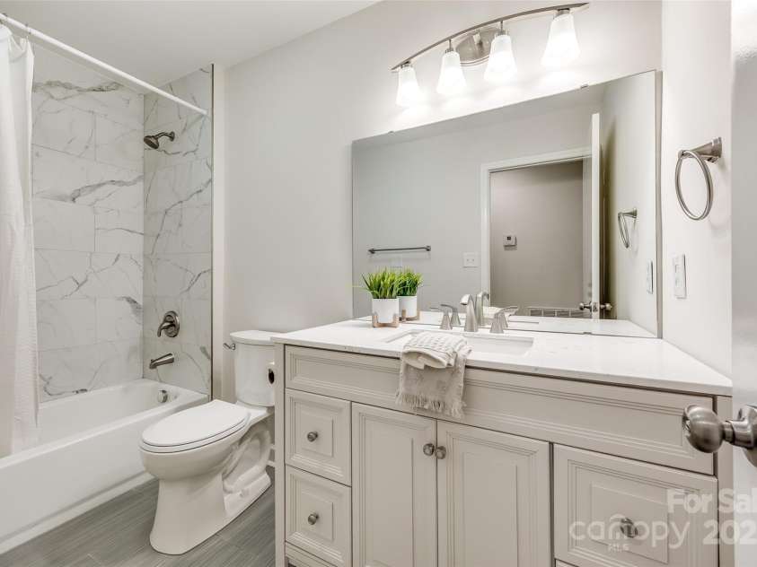 1849 Harris Road, Fort Mill, SC 29708.  MLS# CAR4241531, YatesRealty ID 7458. Hall bathroom