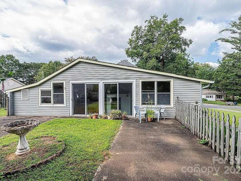 335 Harmon Street, Forest City, NC 28043.  MLS# CAR4321735, YatesRealty ID 746. 