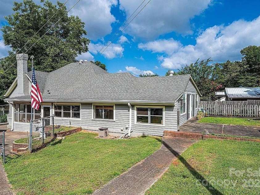 335 Harmon Street, Forest City, NC 28043.  MLS# CAR4321735, YatesRealty ID 746. 