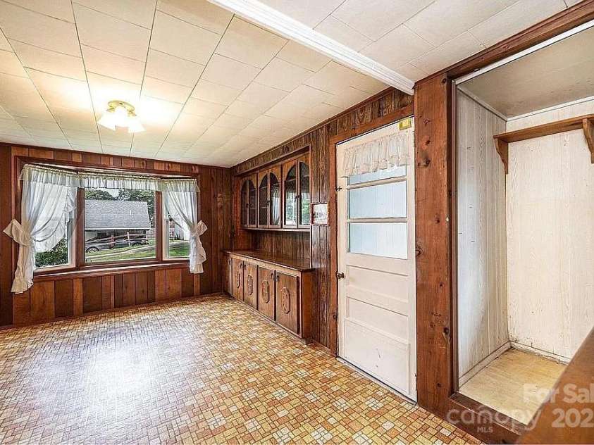 335 Harmon Street, Forest City, NC 28043.  MLS# CAR4321735, YatesRealty ID 746. 