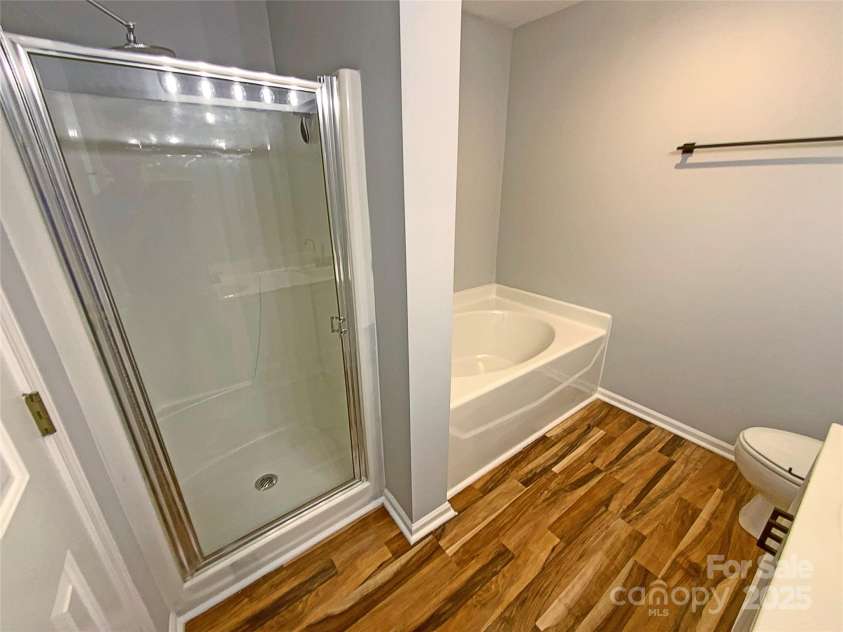 257 Doughton Lane, Charlotte, NC 28217.  MLS# CAR4220233, YatesRealty ID 7460. 