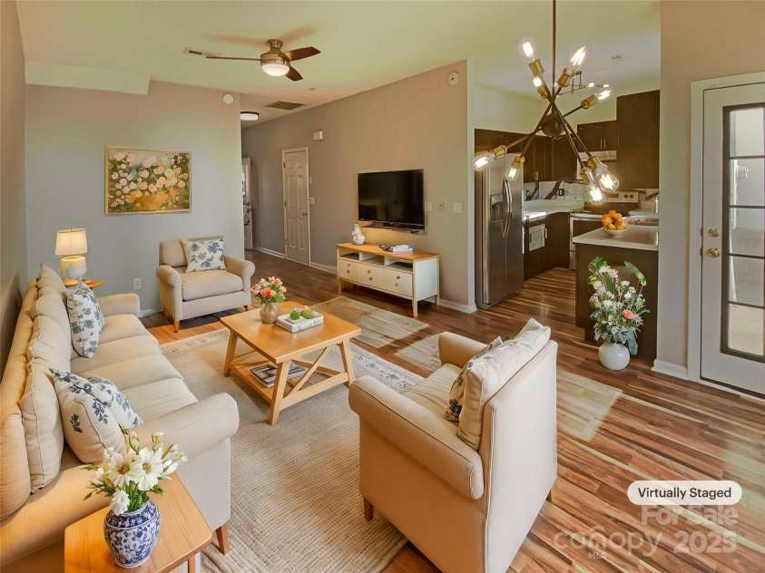 257 Doughton Lane, Charlotte, NC 28217.  MLS# CAR4220233, YatesRealty ID 7460. Staged Photo