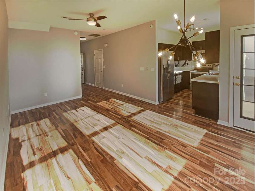 257 Doughton Lane, Charlotte, NC 28217.  MLS# CAR4331897, YatesRealty ID 7460. 