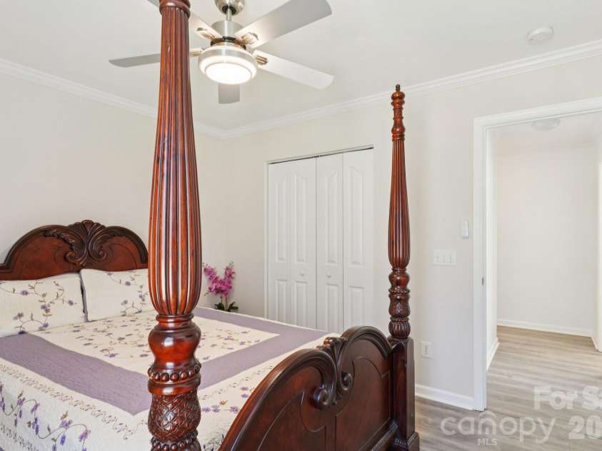 13317 Emerald Branch Lane, Charlotte, NC 28273.  MLS# CAR4360155, YatesRealty ID 7461. 
