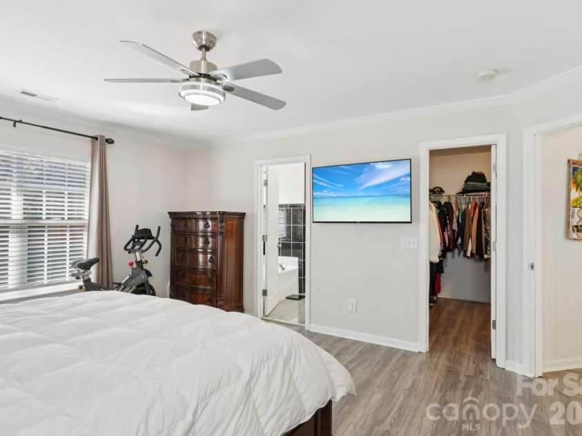 13317 Emerald Branch Lane, Charlotte, NC 28273.  MLS# CAR4360155, YatesRealty ID 7461. 