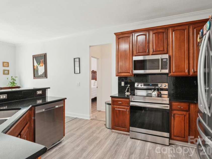 13317 Emerald Branch Lane, Charlotte, NC 28273.  MLS# CAR4360155, YatesRealty ID 7461. 