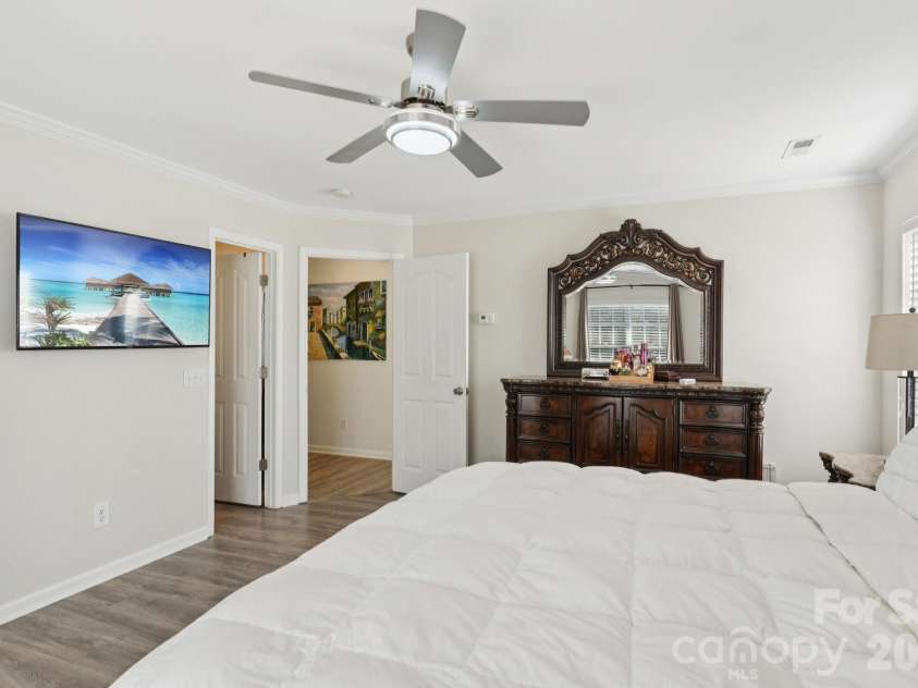 13317 Emerald Branch Lane, Charlotte, NC 28273.  MLS# CAR4360155, YatesRealty ID 7461. 