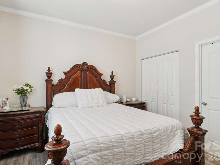 13317 Emerald Branch Lane, Charlotte, NC 28273.  MLS# CAR4360155, YatesRealty ID 7461. Lower Bedroom