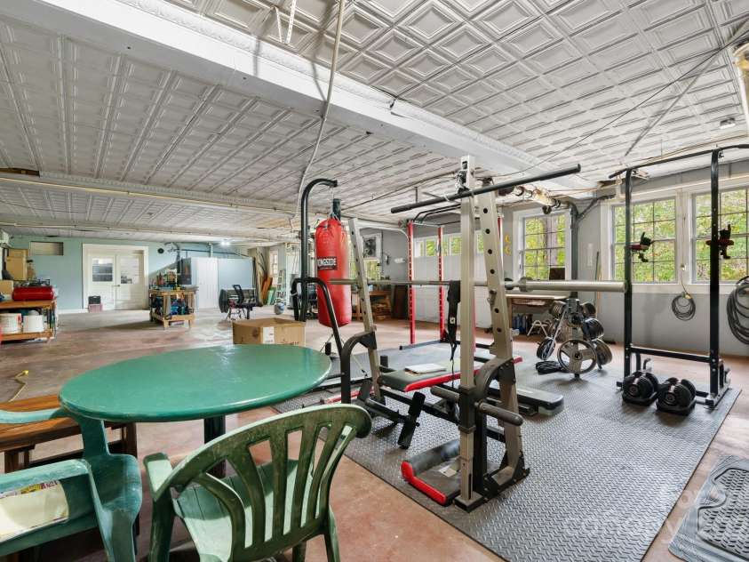 720 A-C Harris Avenue, Valdese, NC 28690.  MLS# CAR4192750, YatesRealty ID 7463. 