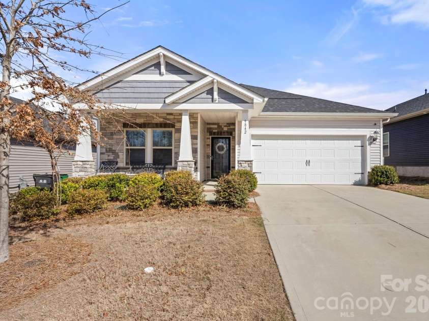 9842 Festival Way, Charlotte, NC 28215.  MLS# CAR4357969, YatesRealty ID 7463. 