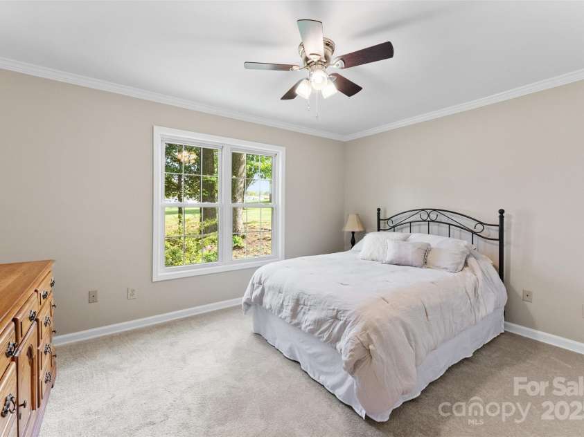 109 Wren Lane, Mooresville, NC 28117.  MLS# CAR4245335, YatesRealty ID 7464. 2nd Bedroom