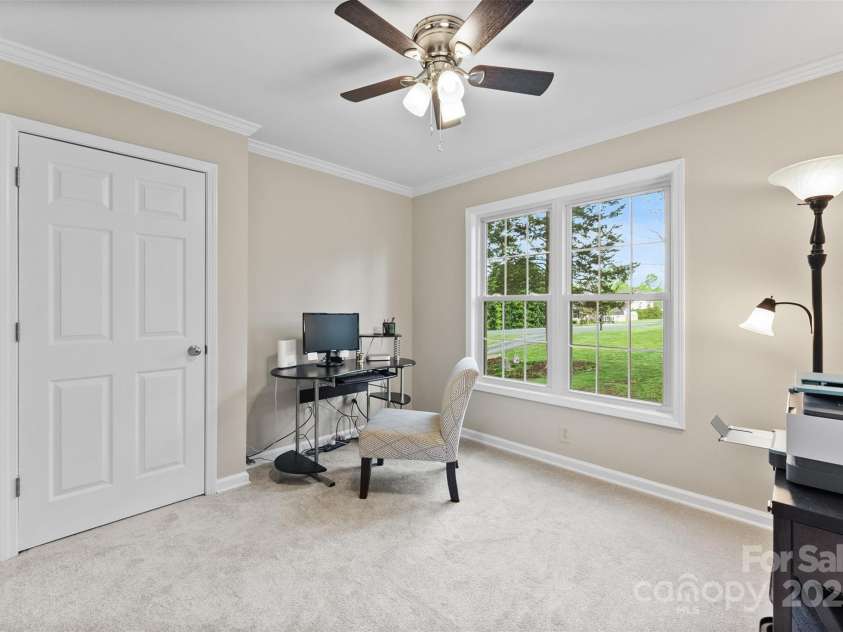 109 Wren Lane, Mooresville, NC 28117.  MLS# CAR4245335, YatesRealty ID 7464. 3rd Bedroom