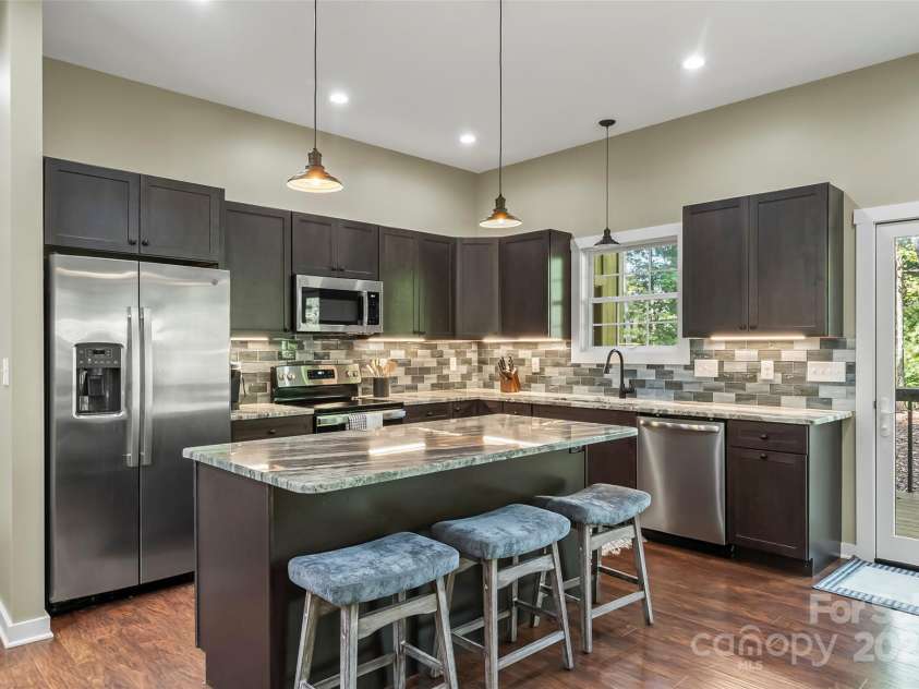 90 Clinchfield Gap Road, Marion, NC 28752.  MLS# CAR4302416, YatesRealty ID 7464. 
