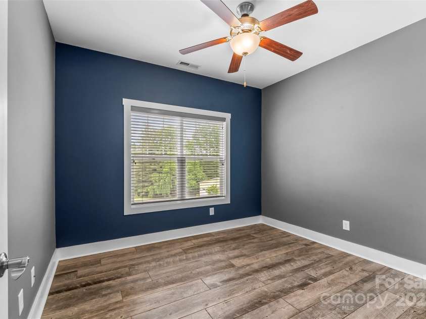 6 Meeting Street, Asheville, NC 28803.  MLS# CAR4266058, YatesRealty ID 7465. Bedroom 2